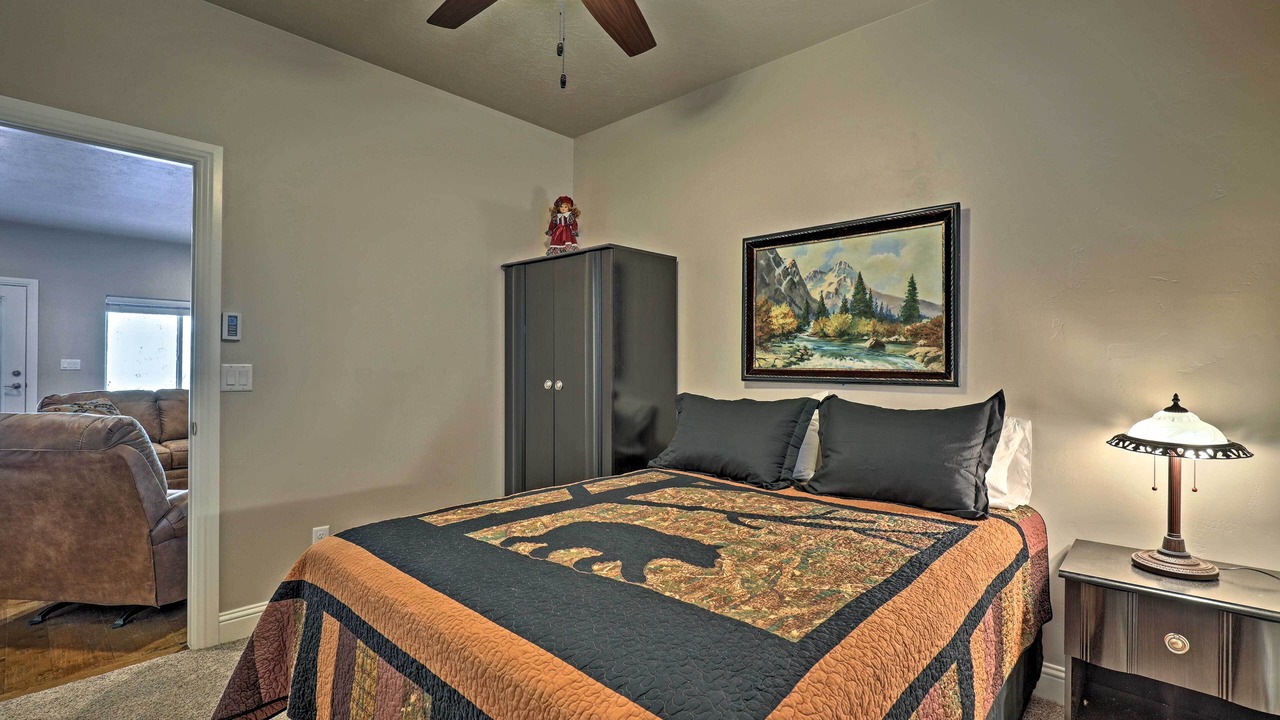 Photo of Bedroom in Mammoth Creek