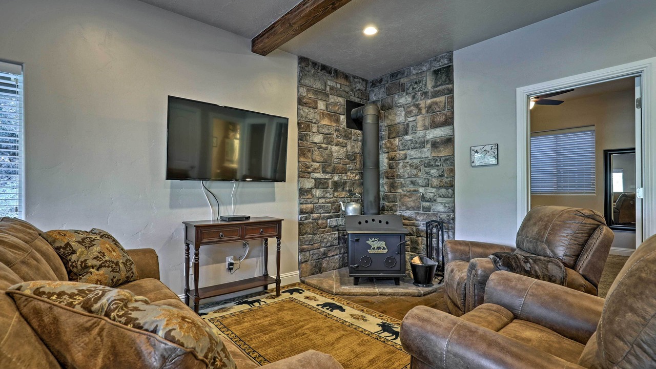 Photo of Bedroom in Mammoth Creek