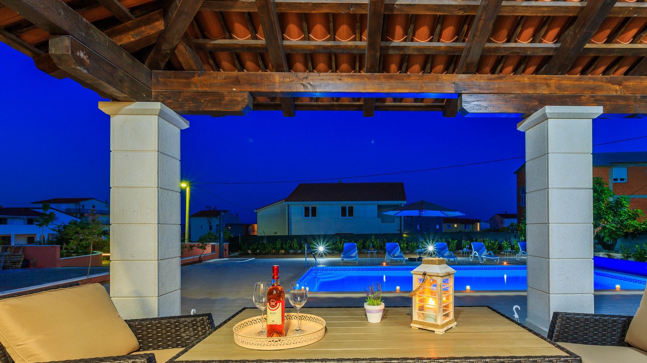 Photo of Patio Balcony in Rudine