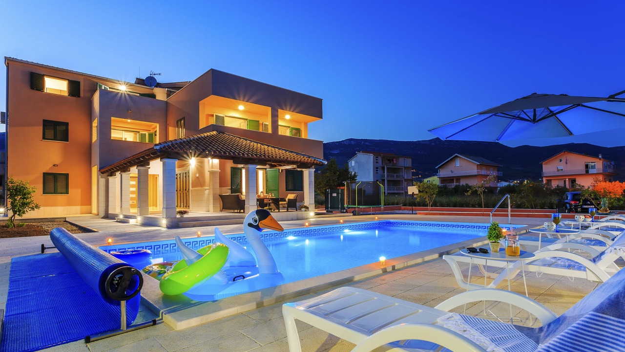 Photo of Outdoor in Rudine