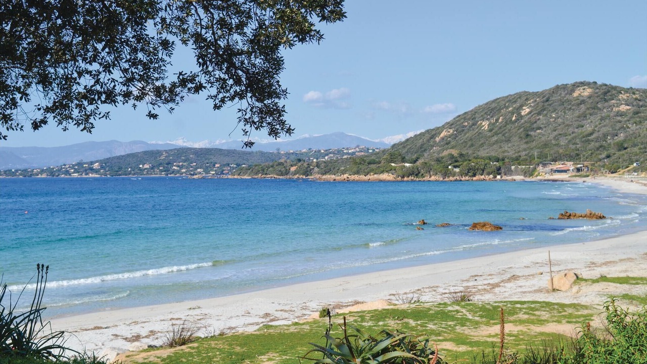 Photo of Others in Coti-Chiavari