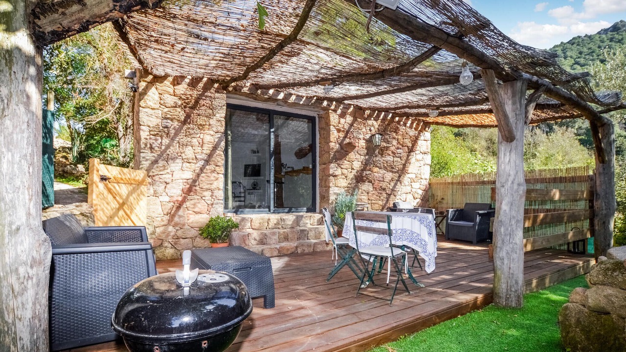 Photo of Others in Coti-Chiavari