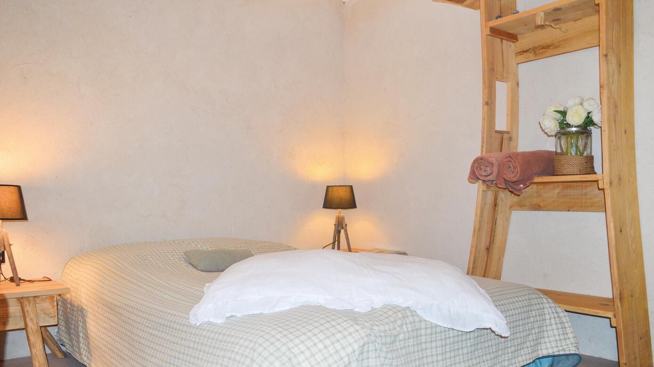 Photo of Others in Coti-Chiavari