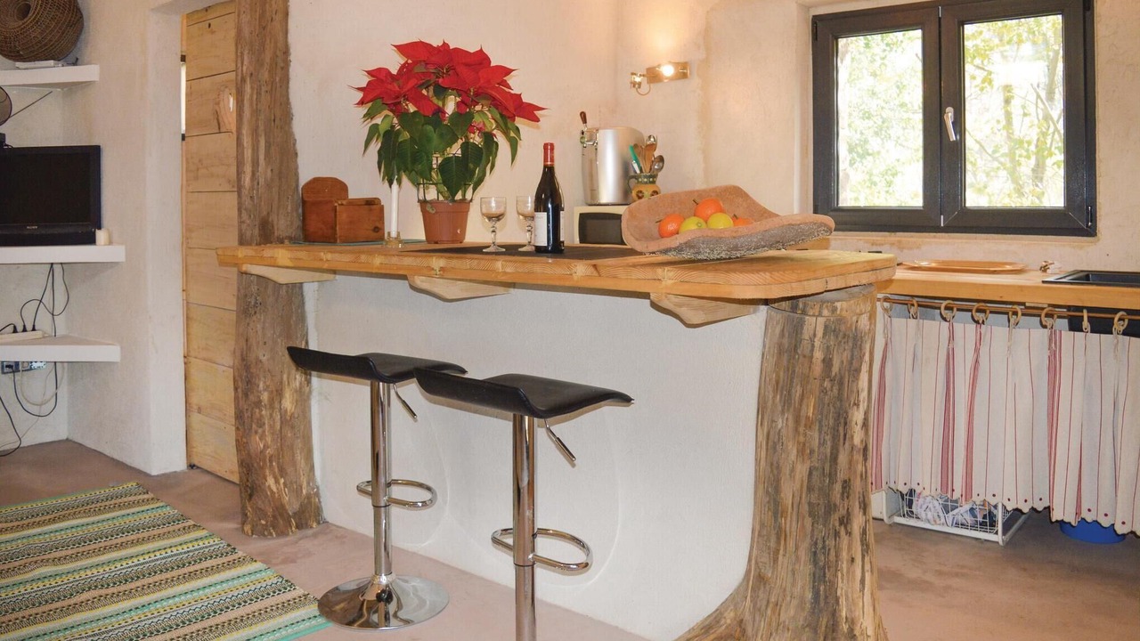 Photo of Others in Coti-Chiavari