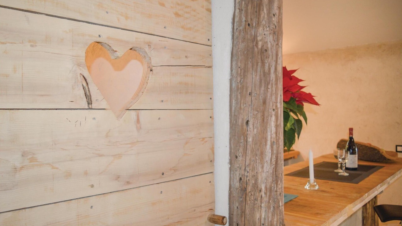 Photo of Others in Coti-Chiavari