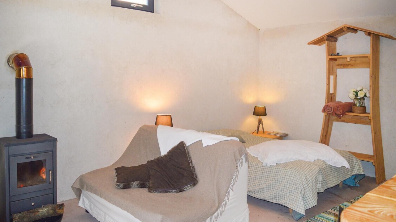 Photo of Others in Coti-Chiavari