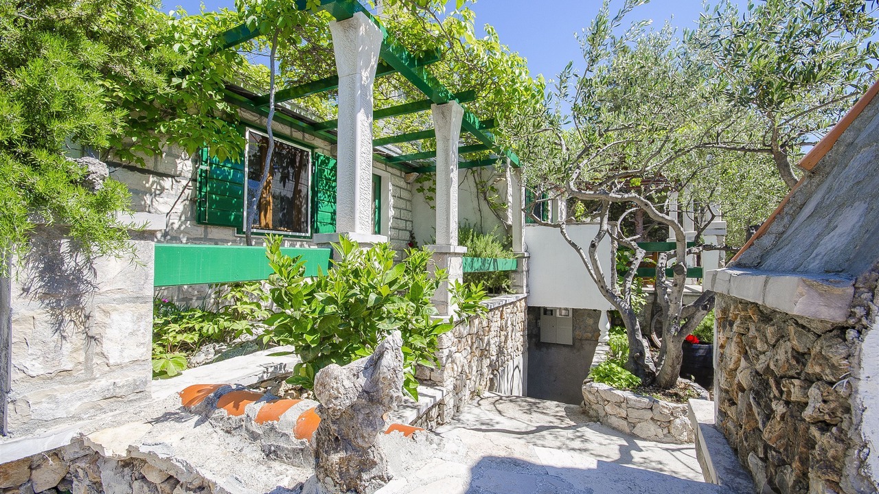 Photo of Outdoor in Bol
