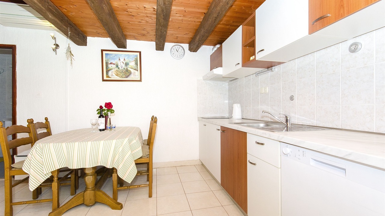Photo of Kitchen in Bol