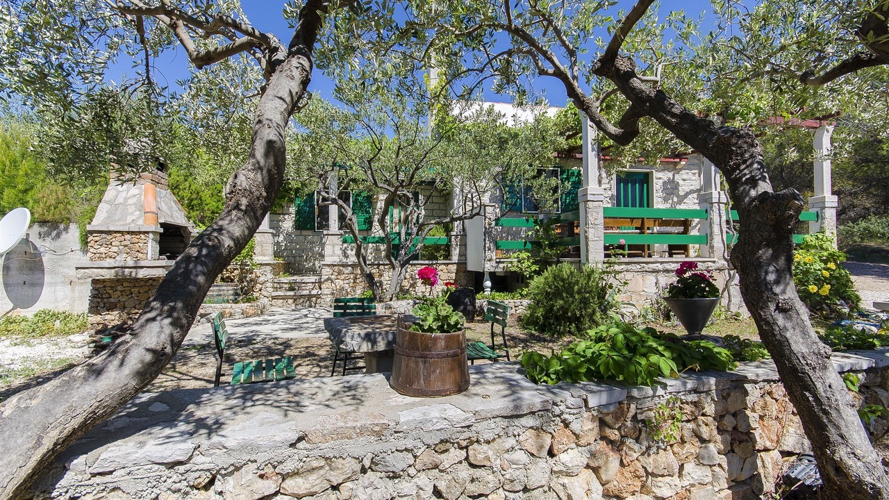 Photo of Outdoor in Bol
