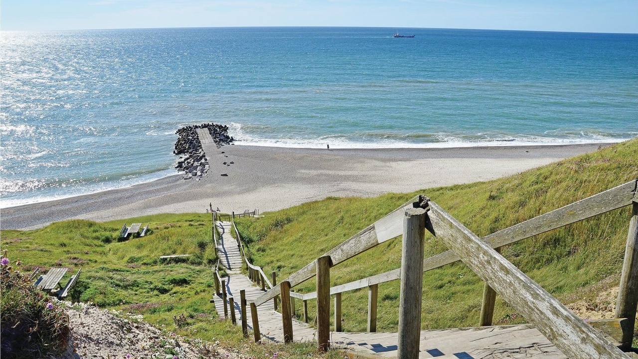 Photo of Others in Vrist Strand