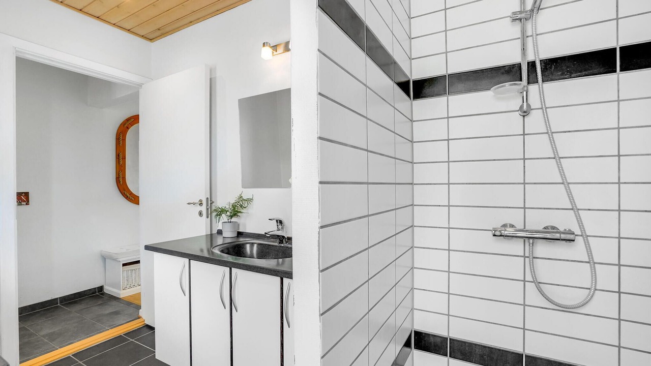 Photo of Bathroom in Vrist Strand