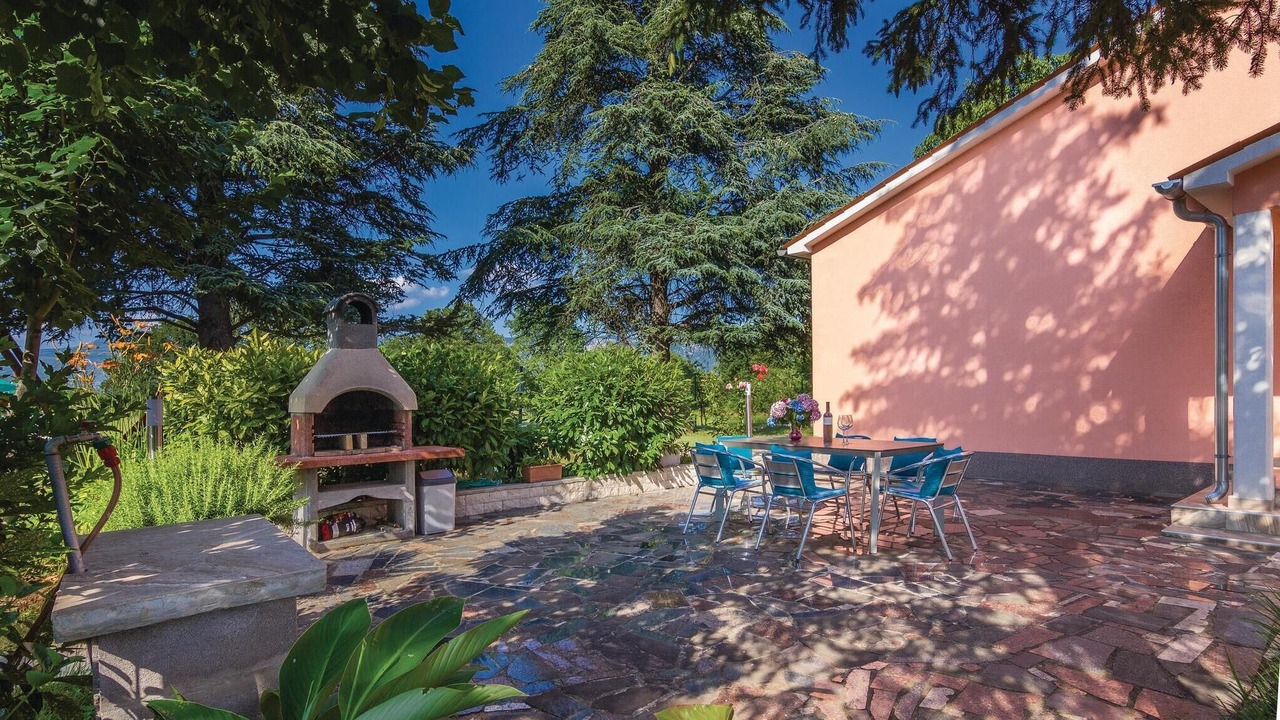 Photo of Outdoor in Krsan