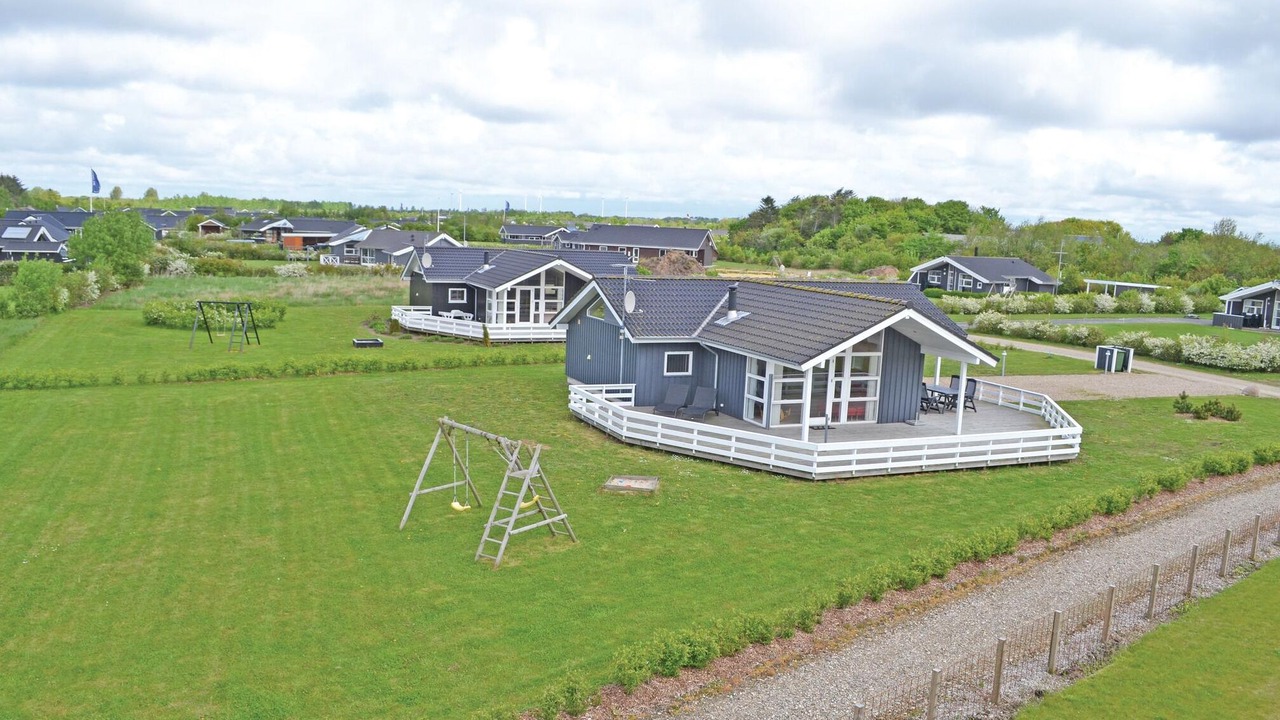 Photo of Others in Falen