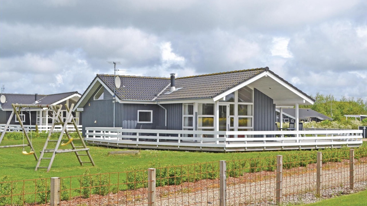 Photo of Others in Falen