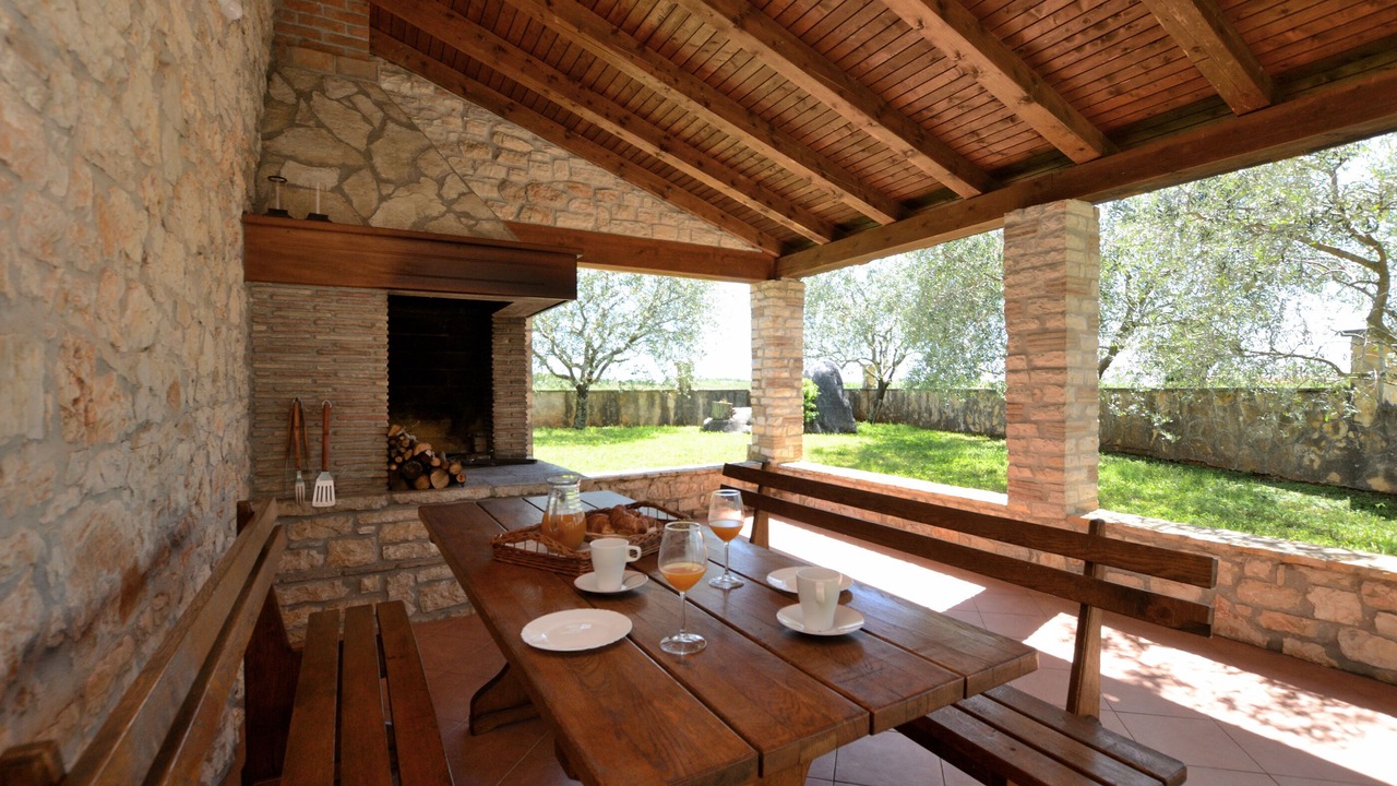 Photo of Outdoor in Lasici
