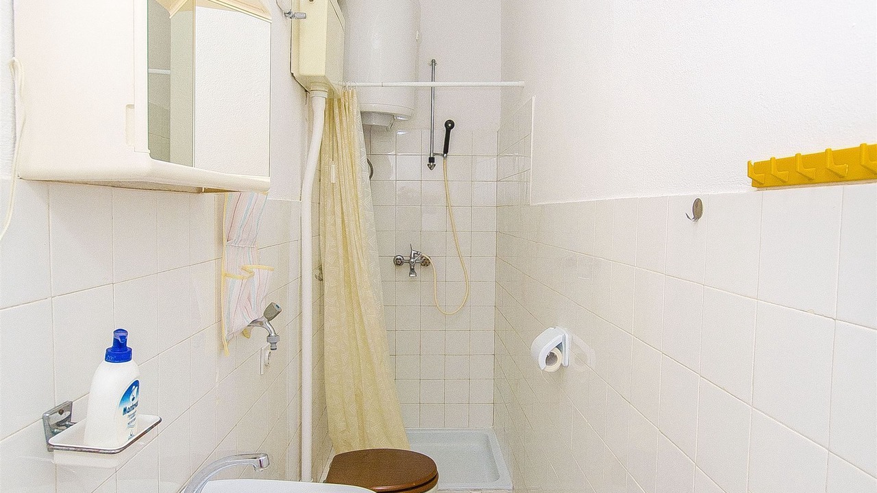 Photo of Bathroom in Blato