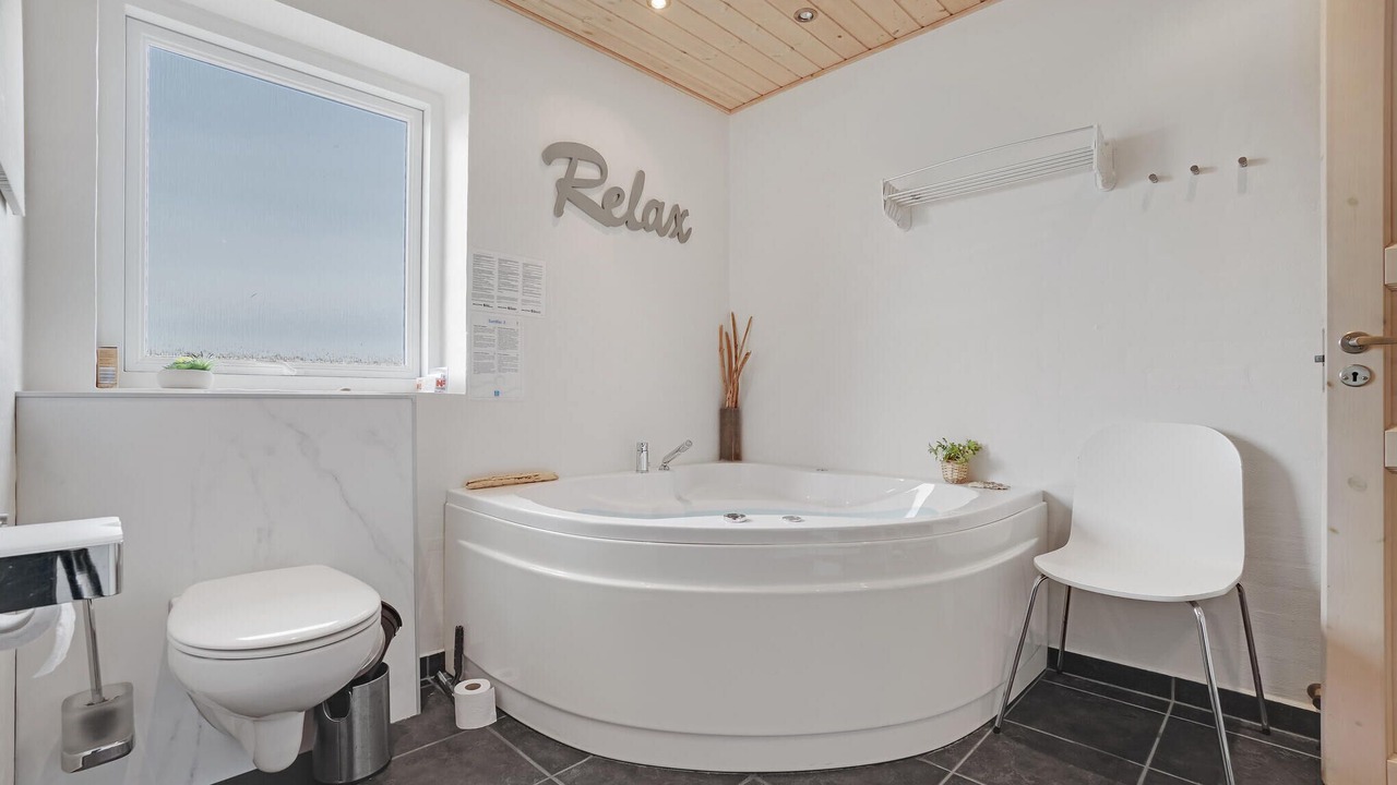 Photo of Bathroom in Harboore