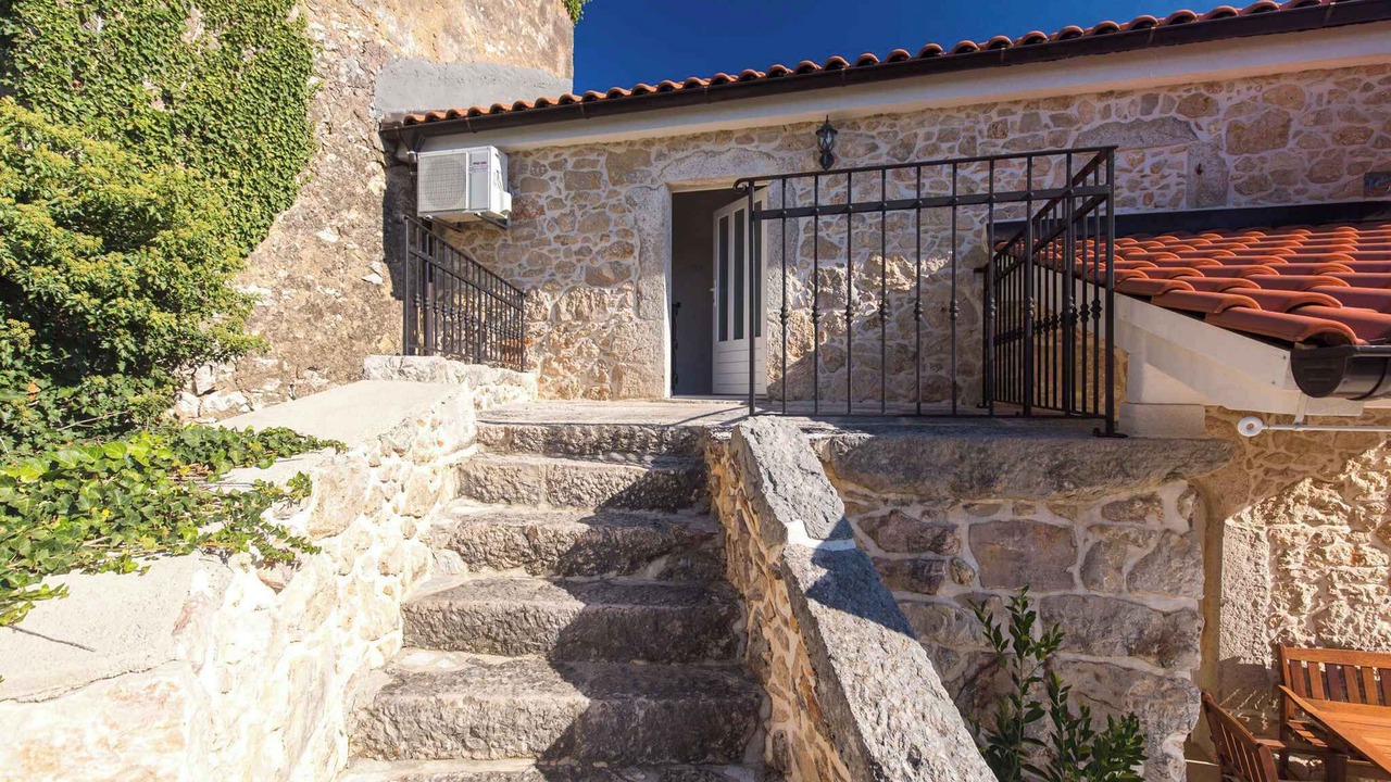 Photo of Patio Balcony in Polje