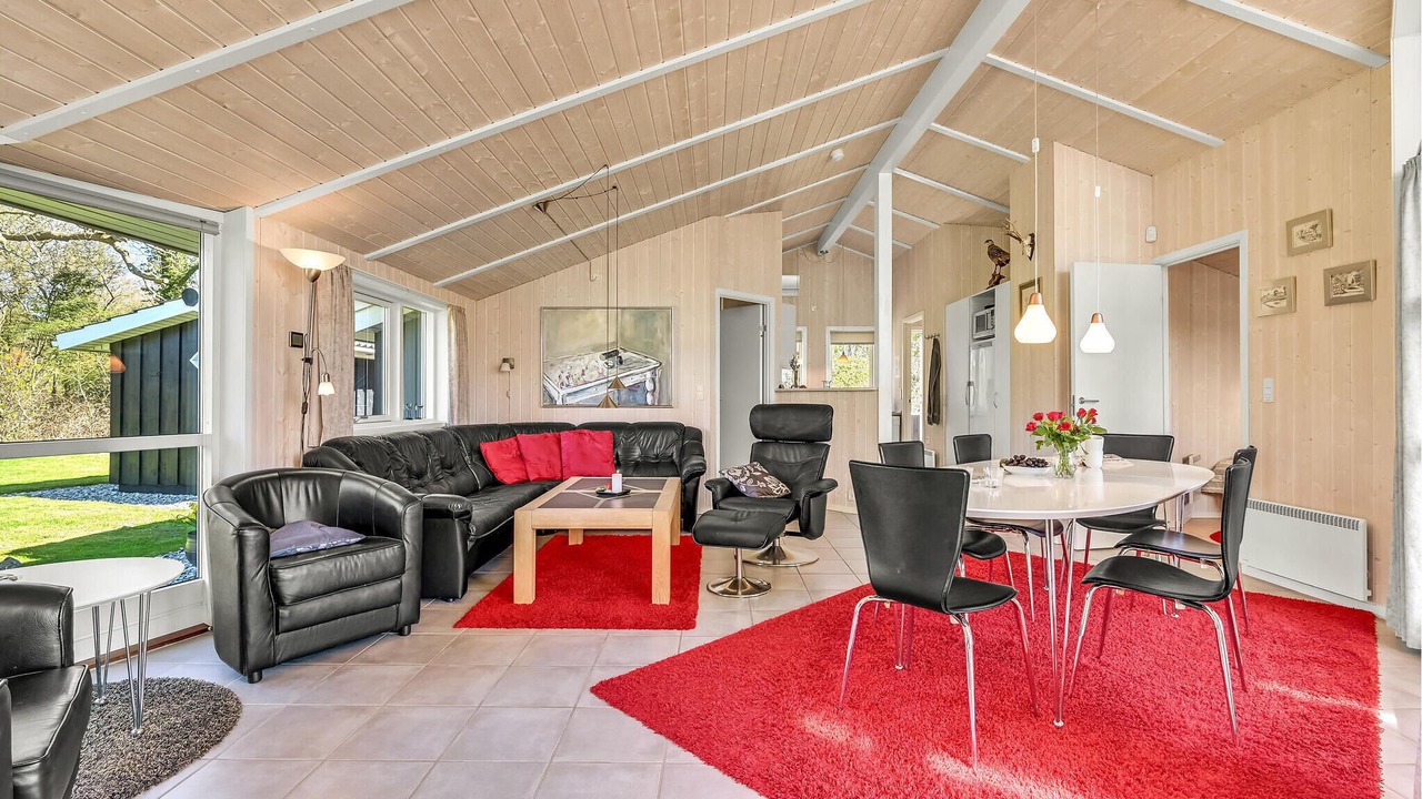Photo of Bedroom in Hov