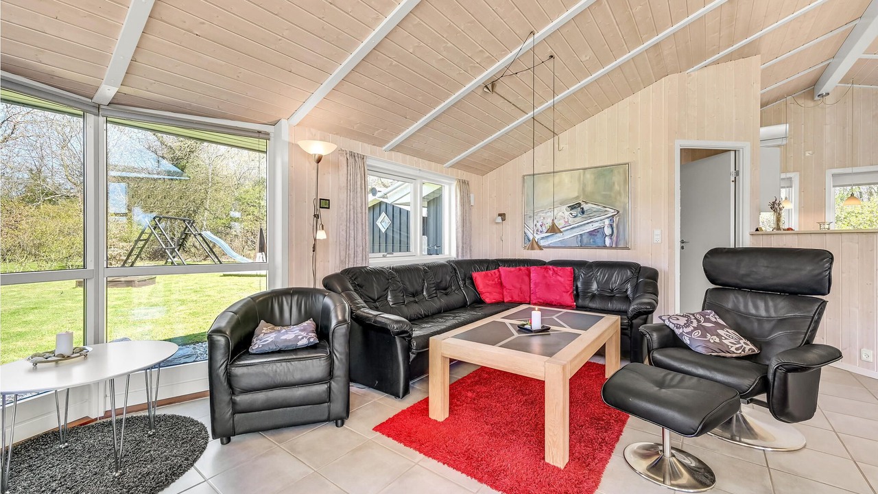 Photo of Bedroom in Hov