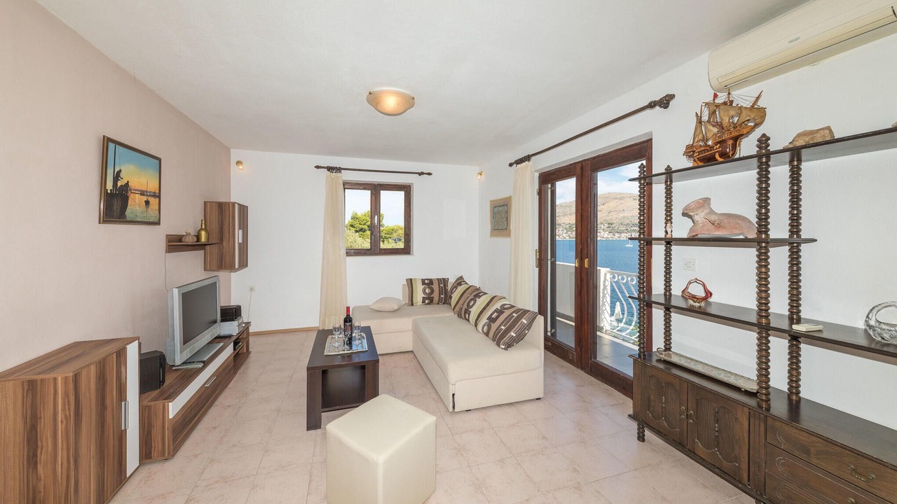 Photo of Bedroom in Okrug Donji