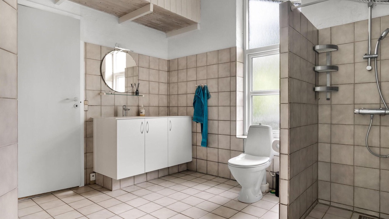 Photo of Bathroom in Vestervig