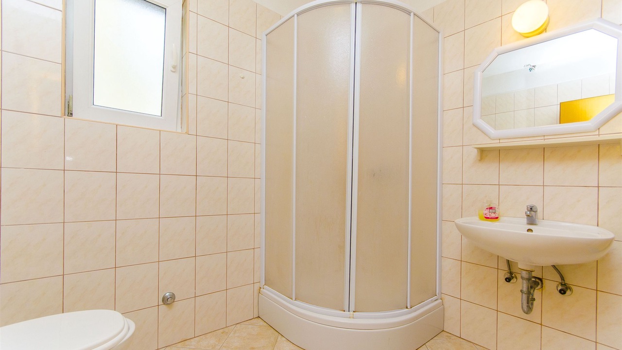 Photo of Bathroom in Slatine