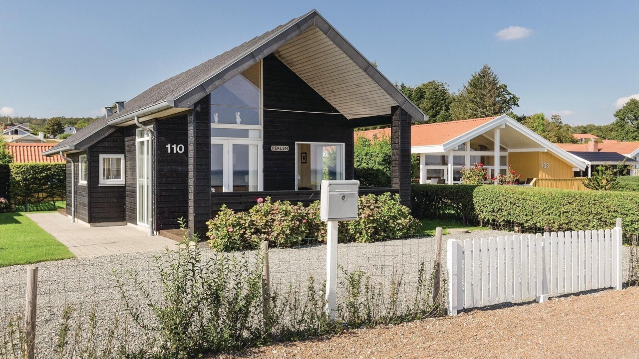 Photo of Others in Bjert