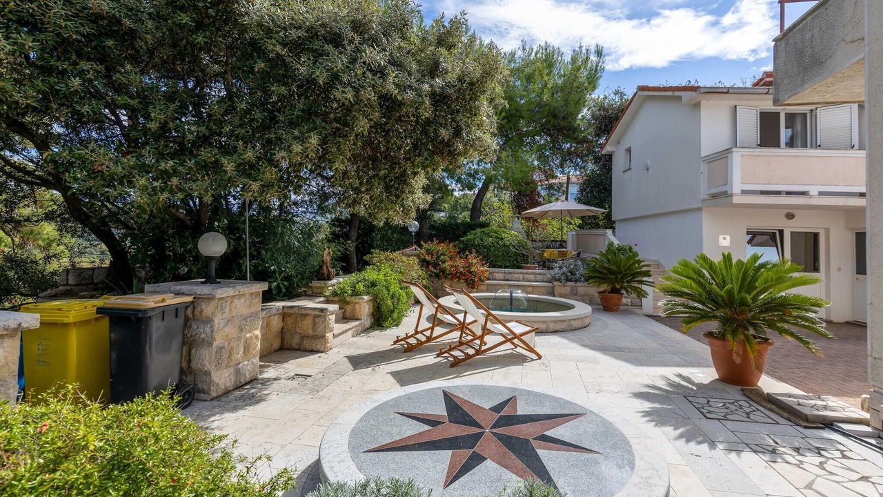 Photo of Patio Balcony in Supetarska Draga