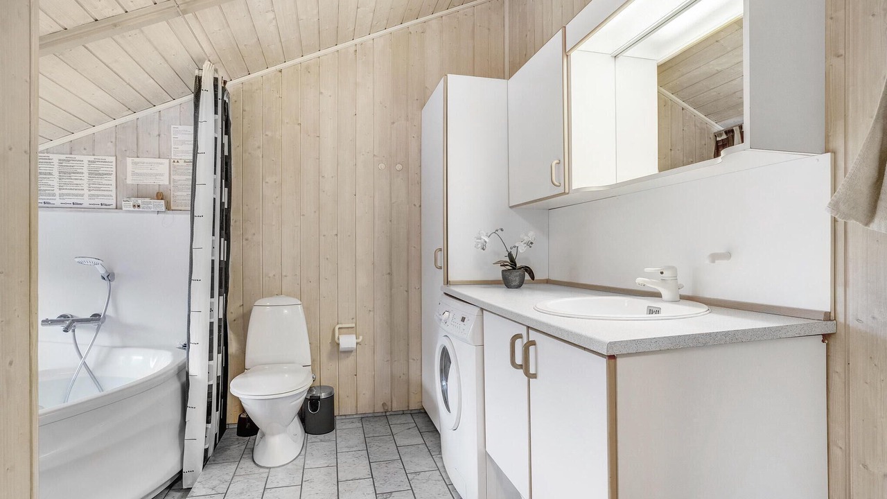 Photo of Bathroom in Grønninghoved Strand