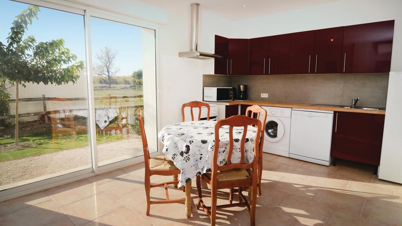 Photo of Others in Le Sambuc