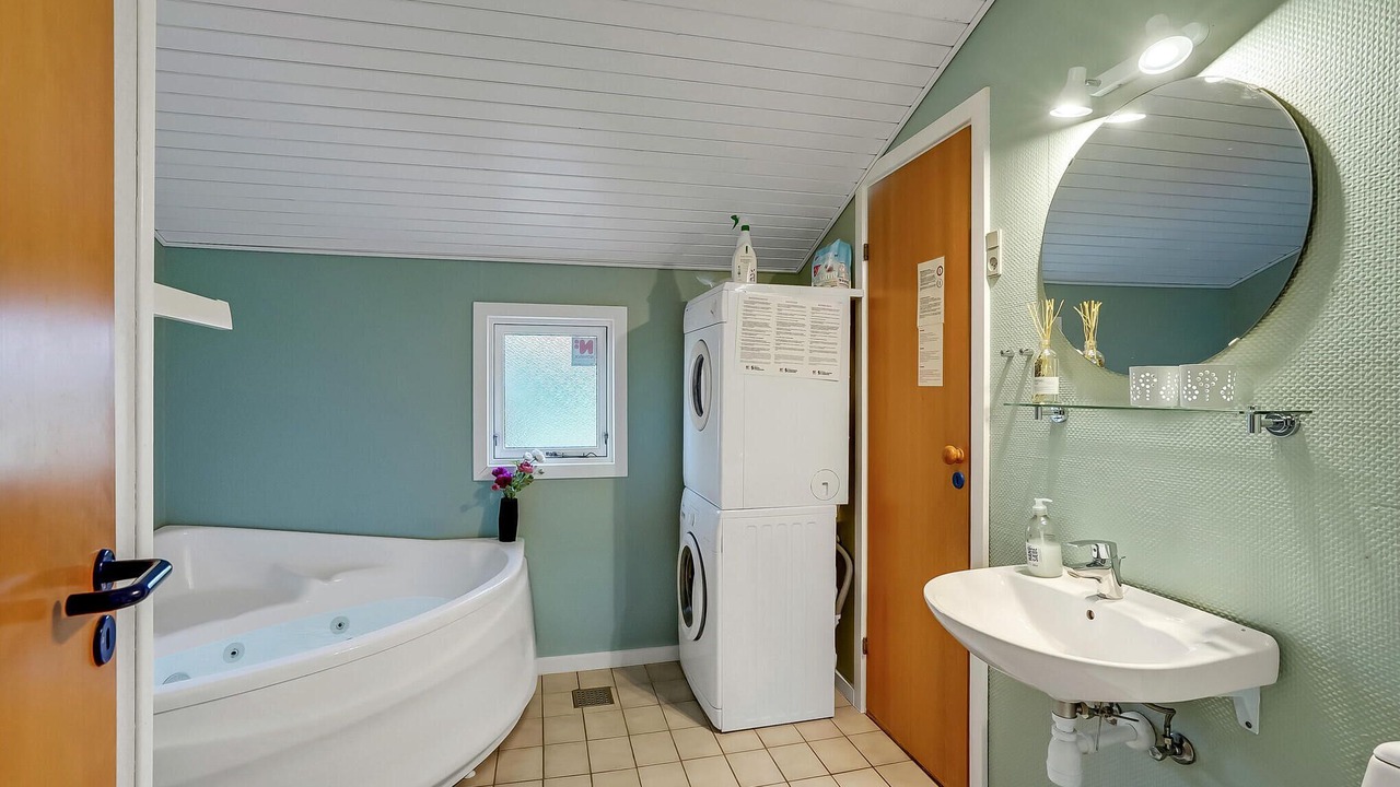 Photo of Bathroom in Arrild Ferieby