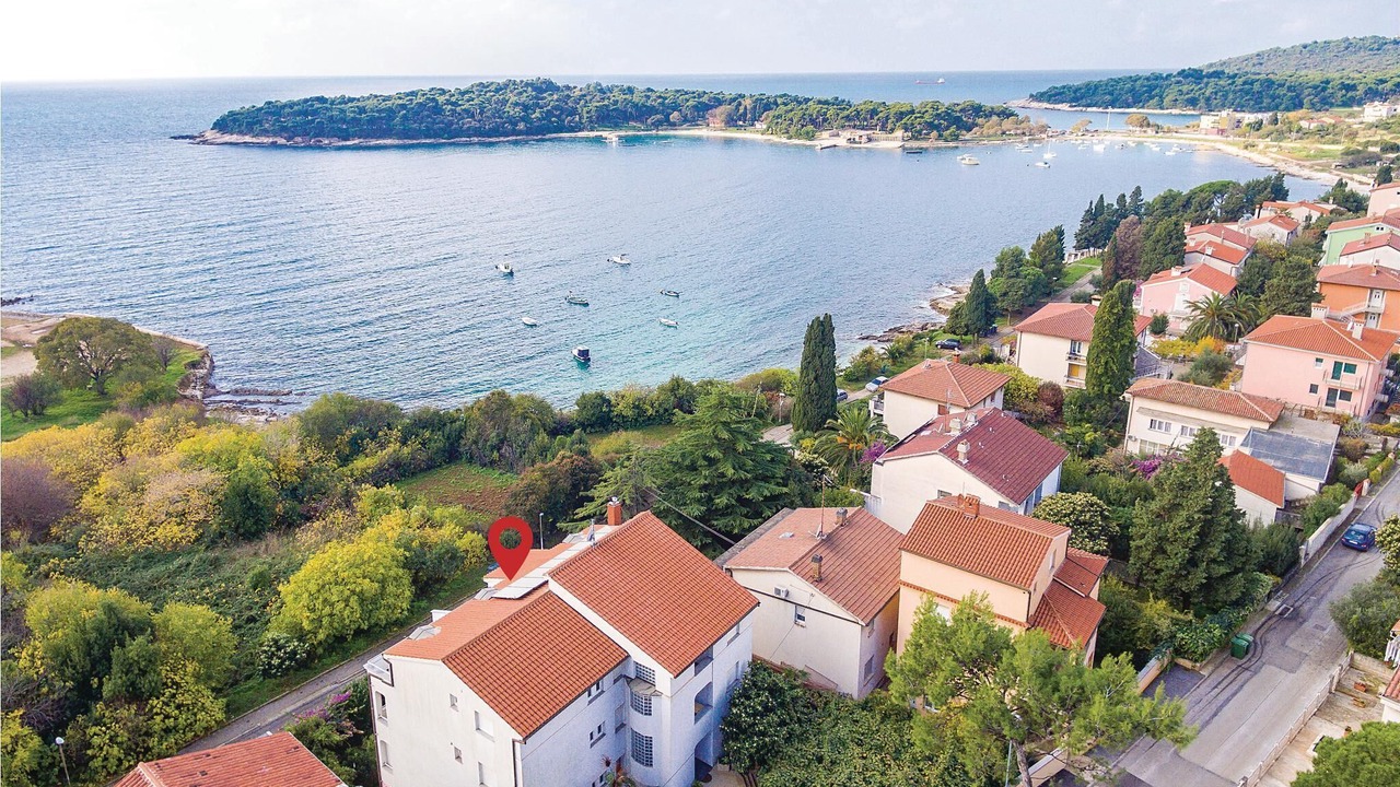 Photo of Others in Pula