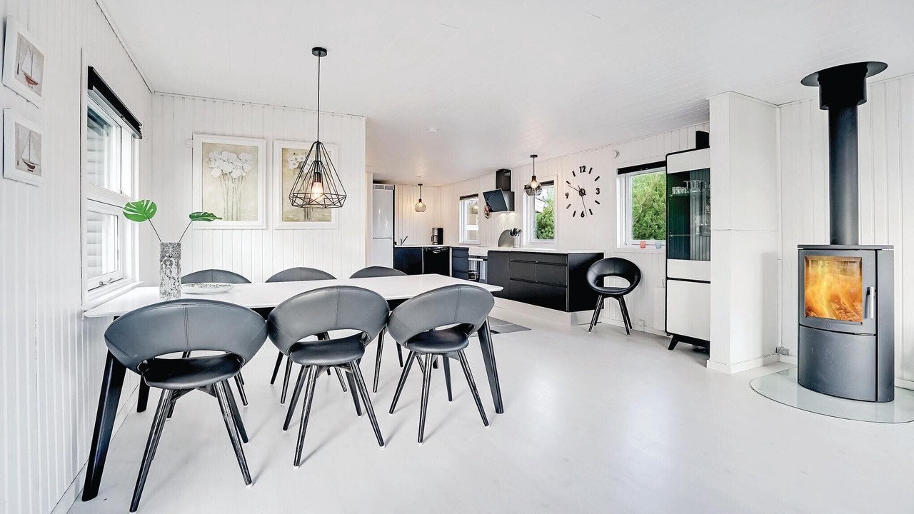 Photo of Bedroom in Henne Strand