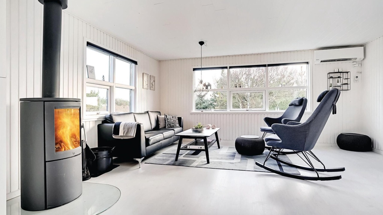 Photo of Bedroom in Henne Strand