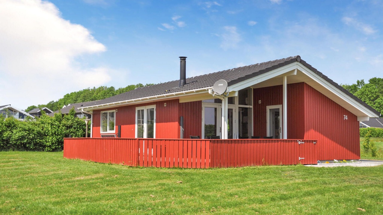 Photo of Others in Mommark Strand