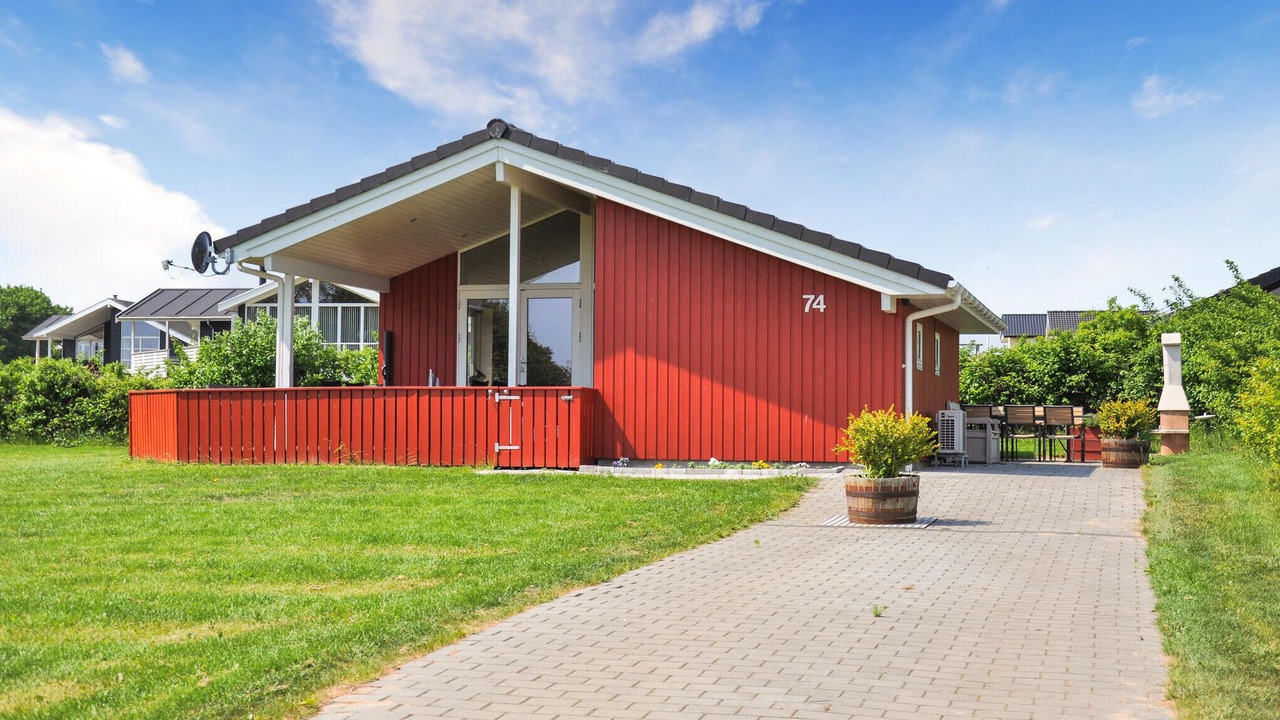 Photo of Others in Mommark Strand