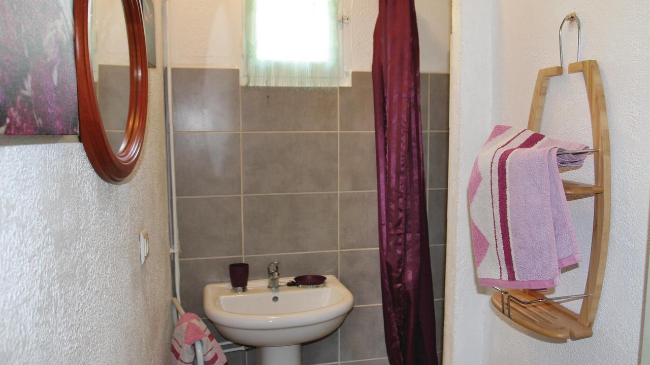 Photo of Bathroom in Saint-Julien-de-Peyrolas
