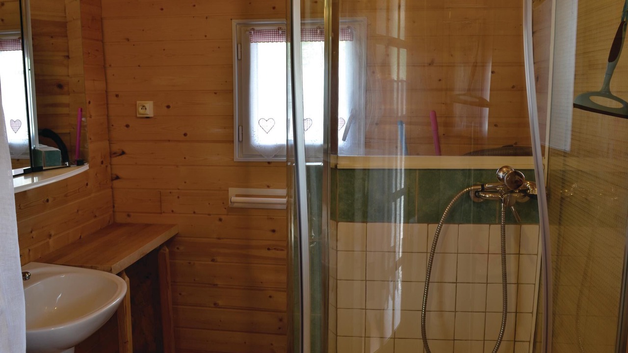 Photo of Bathroom in Bourthes