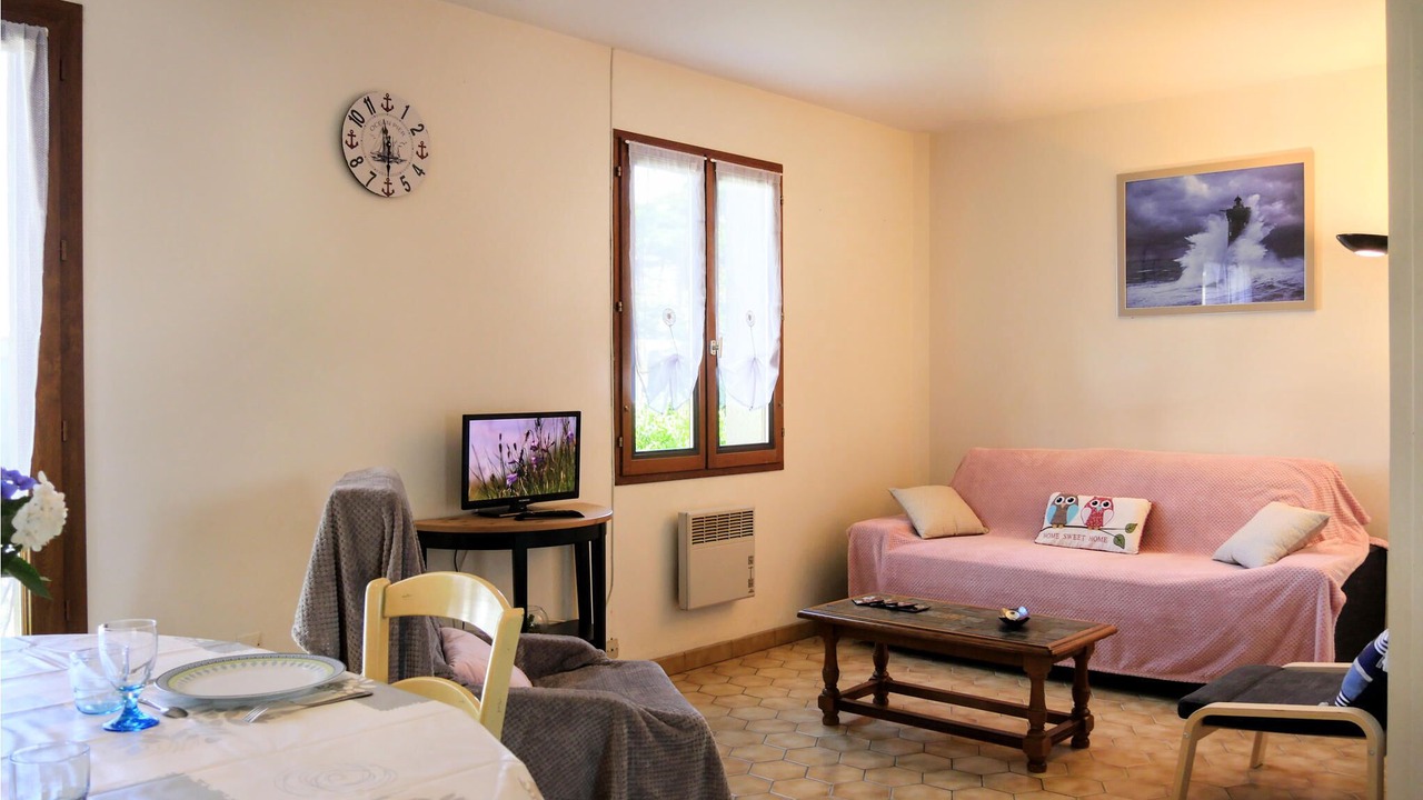 Photo of Bedroom in Pirou