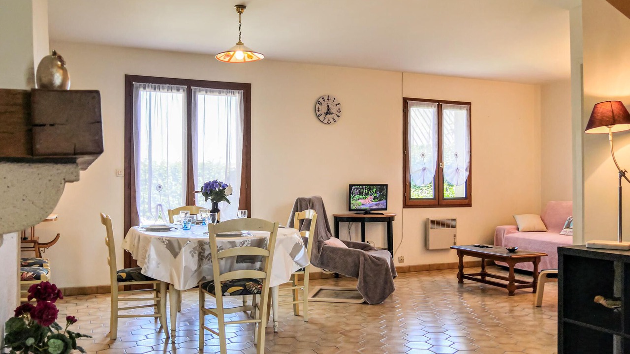 Photo of Bedroom in Pirou