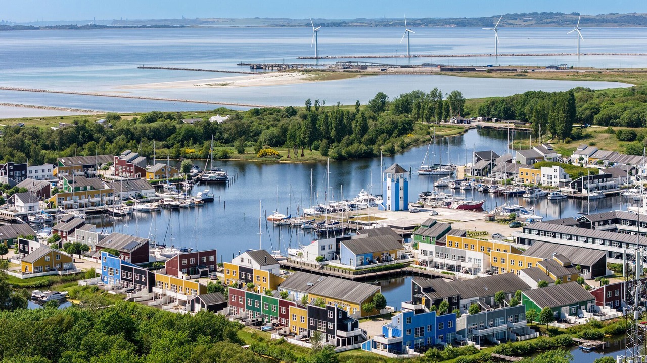 Photo of Others in Øer Strand