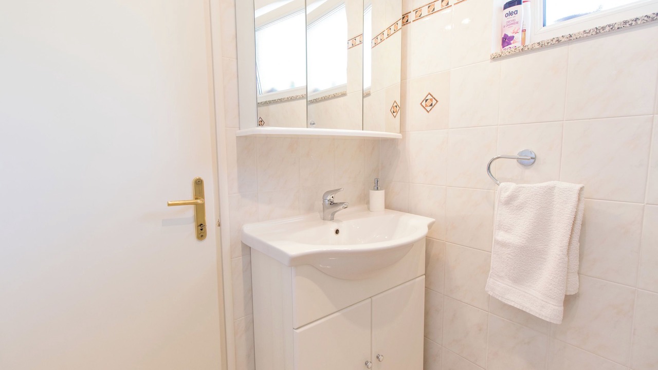 Photo of Bathroom in Pobri