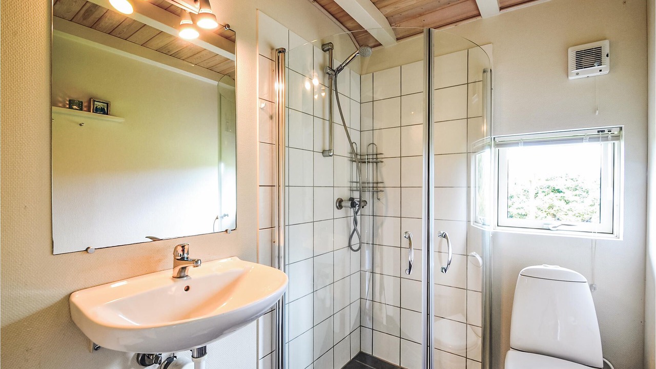Photo of Bathroom in Haurvig