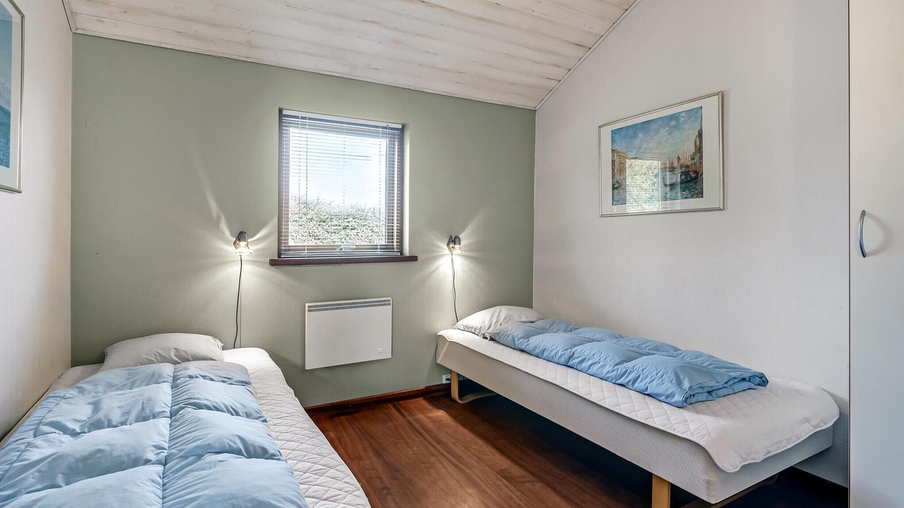 Photo of Others in Øer Strand