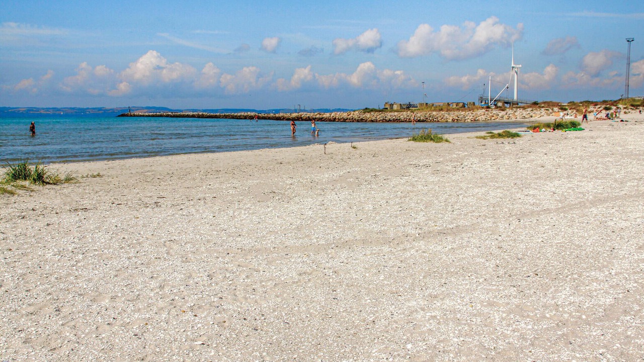 Photo of Others in Øer Strand