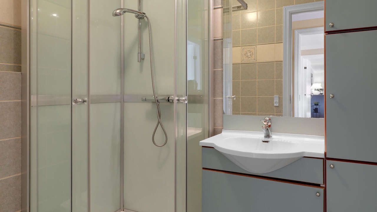 Photo of Bathroom in Ronne