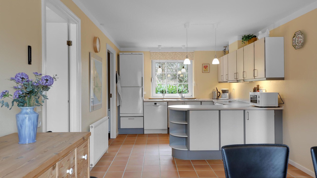 Photo of Others in Ronne