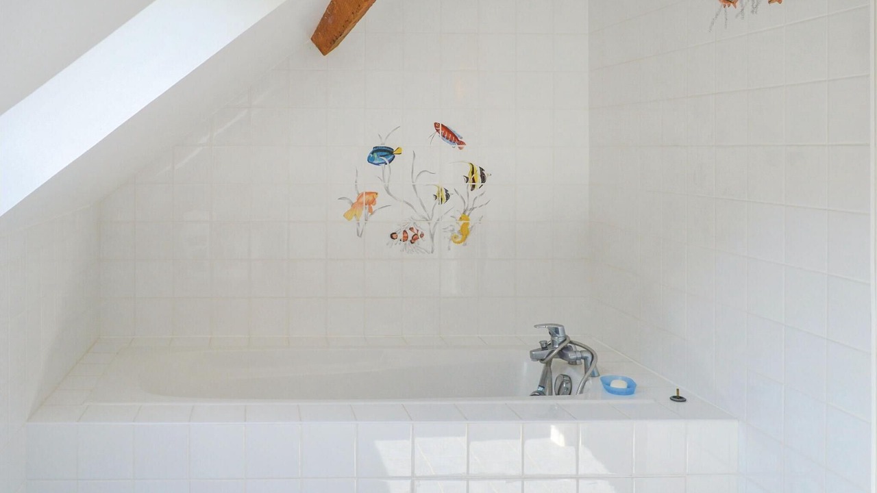 Photo of Bathroom in Roisel