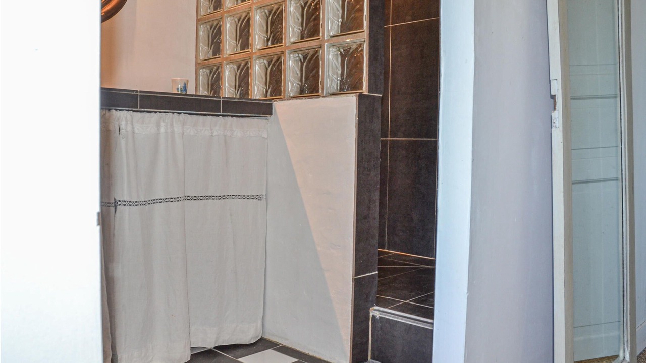 Photo of Bathroom in Domfront-en-Champagne